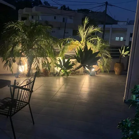 Nyaraló Christos House